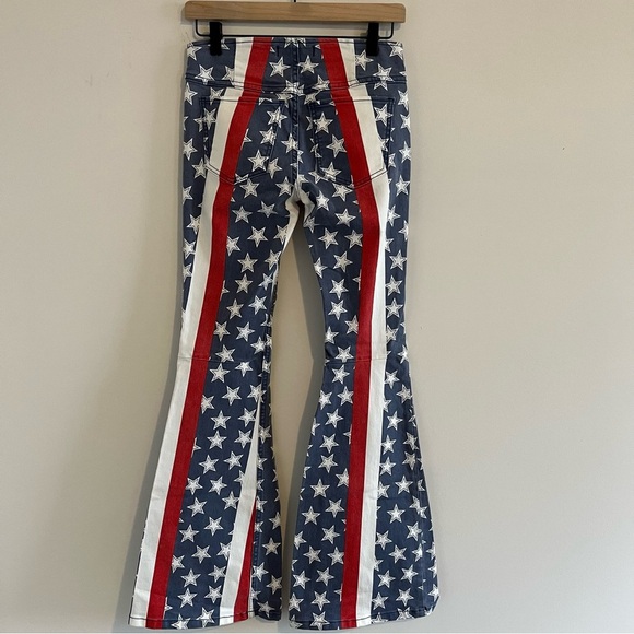 Free People Women’s Penny Pull On Jeans Stars and Stripes size 26 Flare Rodeo - Picture 9 of 14